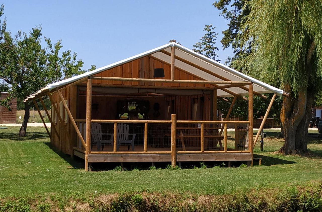 Domaine Ramonjavel, Glamping & Alpaca'S Bed & Breakfast Fongrave Luaran gambar